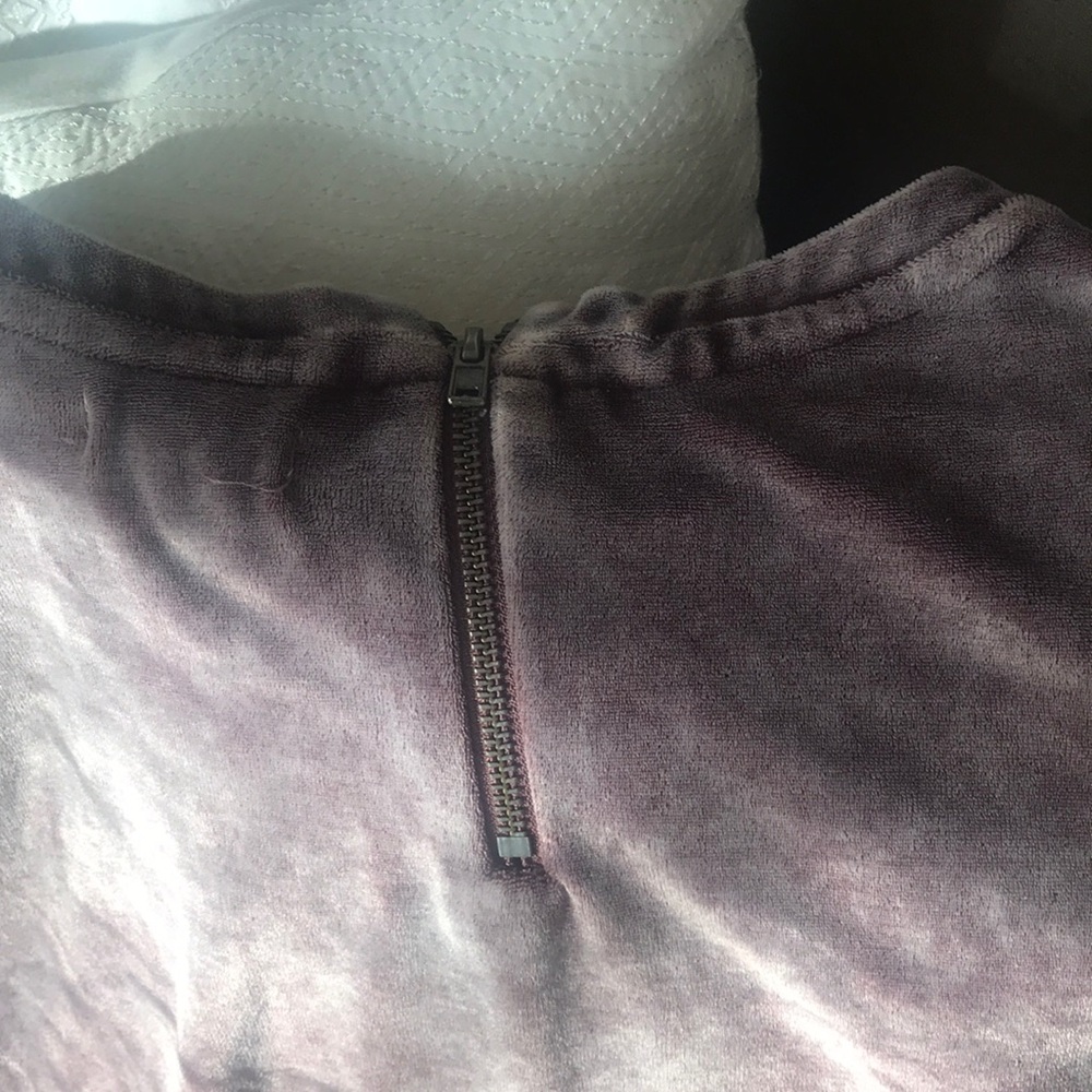 Super Soft Cupio Velvet Pocket Tee Hi/Low View 4